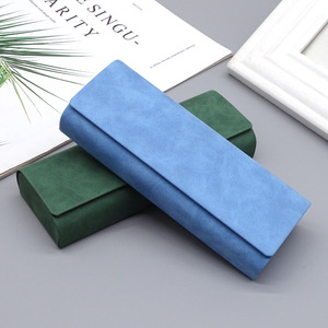 Étui à lunettes de vue rectangulaire en fer écologique, élégant et solide, pour hommes et femmes, de haute qualité, simple et raffiné - Product Image 4