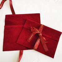 Pochette à rabat en suède personnalisée BSCI pour bijoux et maquillage, sac cadeau en velours avec ruban, pochette pour montre