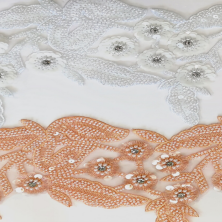 Vente en gros de dentelle brodée avec des perles et des paillettes antistatiques 100% polyester pour robe de mariée, décoration de la maison, accessoires en tissu - Product Image 5