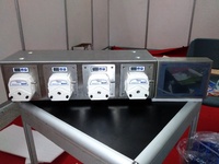 Pompe péristaltique intelligente en acier inoxydable à moteur pas à pas basse pression 110V 220V pour fluides de polissage