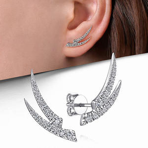 Orecchini a Perno E2232 in Oro Bianco con Cristalli e Strass, Gioielli Punk alla Moda per Donne - Product Image 1