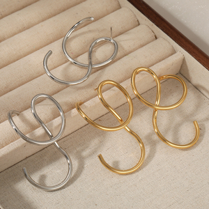 Orecchini a Perno Grandi in Metallo Impermeabile Clioro, <span class=keywords><strong>Gioielli</strong></span> da Donna Placcati Oro con Design Artistico - Product Image 5
