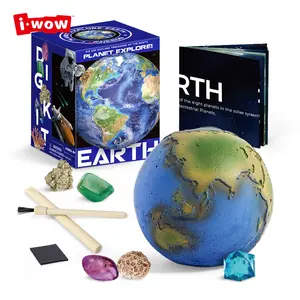 2022 Educational Funny Perfect Factory Price Planet Toys Earth Model Set Dig Rock For Kids