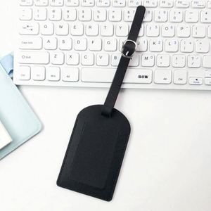 Etiquetas de Equipaje de Cuero PU de Lujo Personalizadas, Duraderas, con Protección de Privacidad, Patrón Geométrico, Logotipo y Color Personalizados para Viajes de Negocios - Product Image 5