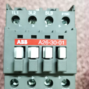 新品PLC A26-30-01コンタクタAC220V 3極産業オートメーション製品 *在庫あり - Product Image 1