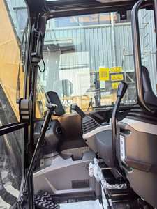 Nouvelle pelle sur chenilles Caterpillar 5 tonnes, pompe PLC, roulement, moteur, boîte de vitesses, engrenages, bon état, origine Japon - Product Image 2