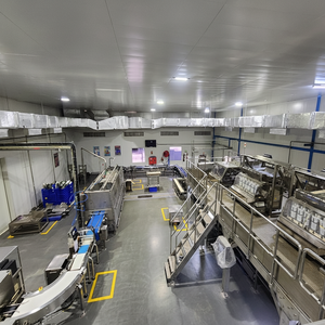 Machine de conditionnement de plateau de chaîne de montage automatique avancée avec scellant de conteneur pour la restauration rapide plats cuisinés plats préparés - Product Image 1