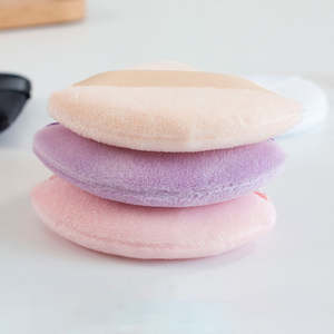 Borlas de Maquillaje Hexue Lavables de Terciopelo, en Forma de Corazón, Blancas y Negras, para Maquillaje Facial - Product Image 4