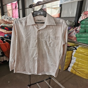 Salida de Fábrica de Vestidos de Noche de Dubái de Grado A, Pacas Garantizadas con Materiales Limpios, Solo para Vestidos de Noche Dorados - Product Image 4