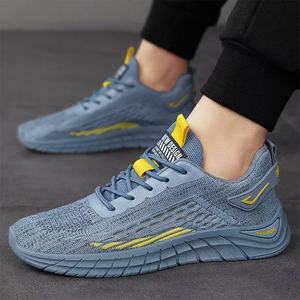 Zapatillas Urbanas para Hombre con Cordones, Parte Superior de Piel Vacuna, Entresuela de Phylon, Suela Amortiguadora, Diseño Clásico - Product Image 2