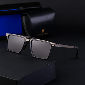 แว่นกันแดดทรงเหลี่ยมสำหรับผู้ชาย My-Ztt006 กรอบโลหะ เลนส์ PC ป้องกันรังสียูวี 400 สีดำ โพลาไรซ์ สำหรับใช้งานกลางแจ้ง - Product Image 2