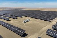 Panneau solaire monocristallin TOPCon de type N de 500W-700W, module photovoltaïque haute puissance adapté aux systèmes solaires résidentiels connectés au réseau et hors réseau