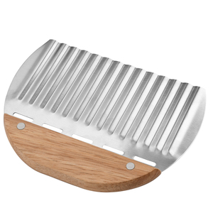 Coupeur de crème à gâteau de cuisine polyvalent Grattoir à pâtisserie en métal avec manche en bois - Product Image 6