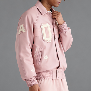 OEM مخصص الشنيل التطريز عكسها للماء الوردي ليترمان سترة بومبر الرجال جلد طبيعي سترة اسكواش - Product Image 4