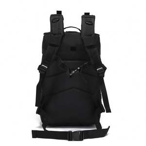 Sac à dos de sport imperméable personnalisé en Oxford 800D, sac à dos tactique Molle pour la chasse en plein air, la randonnée, 45L, sacs à dos pour hommes - Product Image 6