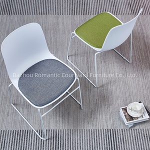 Luxury Dining <strong>Chairs</strong> Soft Seats Customized Different Colors Plastic Stacking Metal Legs Cushion Seat Dining <strong>Chairs</strong> - Product Image 2
