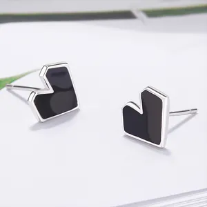 Europe and North style fashion sterling silver 925 jewelry earrings heart shaped pattern small stud earrings lady