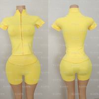 Fabricants de vêtements Y2k Nylon et Spandex Fermeture Éclair Manches Courtes Raglan et Mini Shorts 2 Pièces Ensemble Femmes Été