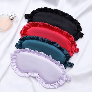 Masque en satin de soie doux et respirant double face, réglable, avec logo personnalisé, pour la protection contre la lumière et le sommeil - Product Image 3
