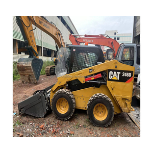 Petite chargeuse compacte caterpillar 246d 246b - Product Image 3