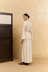 Ensemble 2 pièces respirant en tissu tissé, coupe classique, col chemise, longueur intégrale, décontracté, mélange de soie, élégant, uni, pour femme - Product Image 2