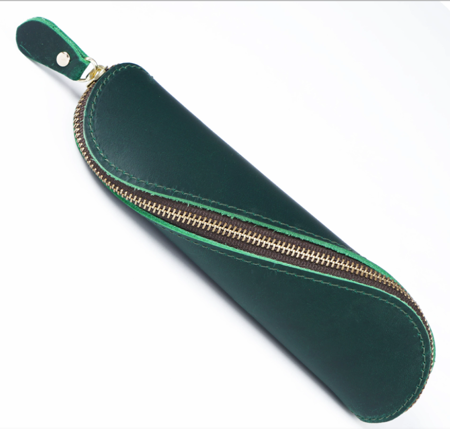 สีเขียว