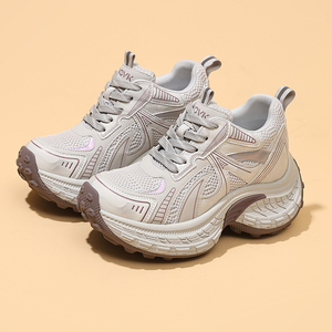 Lightweight Breathable Women's Sneakers 2026 Spring Chunky Soled Height Enhancing Casual Hiking Shoes Retro Style - Product Image 3