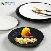 Ensembles de table personnalisés pour hôtel, assiette ronde et plate en céramique mate de luxe, vaisselle en porcelaine de restaurant, steak de banquet, sushi, plats de service