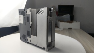 Amplificateur de commande AC neuf d'origine MR-J4-70B - Product Image 2