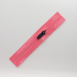 YKK Film brillant imperméable à l'eau hydrofuge 3 #5 #8 #10 # longue chaîne Polyester Nylon Zipper Roll Factory - Product Image 4