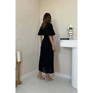 Elegante Vestido Negro de Gasa con Mangas Abullonadas, Silueta en A, Cuello en V y Capa Transparente para Fiesta de Gala - Product Image 6