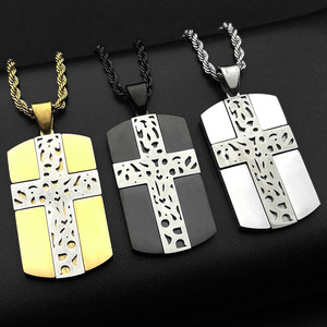 Collar de hombre Climbers Crack Hang de acero inoxidable con colgante de sol y cruz - Product Image 3