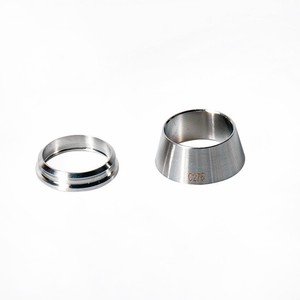 Conector de Acero Inoxidable Super Dúplex F53 2507 con Doble Férula para Diversas Industrias - Product Image 1