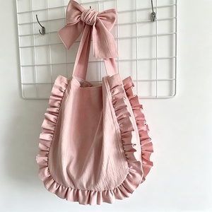 <span class=keywords><strong>Sac</strong></span> fourre-tout personnalisé à volants, <span class=keywords><strong>sac</strong></span> <span class=keywords><strong>de</strong></span> <span class=keywords><strong>plage</strong></span> d'été, sacs à bandoulière style français à volants, sacs <span class=keywords><strong>de</strong></span> shopping en coton doux et souples avec nœud papillon, OEM - Product Image 3