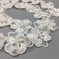 Accessoires vestimentaires en dentelle : Patch floral 3D en organza avec perles pour chaussures, chapeaux et vêtements