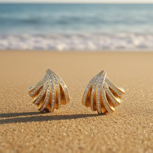 Orecchini a perno con conchiglia dorata e strass di cristallo per donna, gioielli alla moda per feste, design di tendenza - Product Image 2
