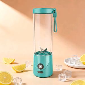 Blender-presse-agrumes USB léger : facile à démonter, parfait pour les journées chargées - Product Image 1