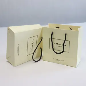 Sac à main en carton personnalisé avec ruban et poignée, sacs de supermarché en papier pour vêtements, sacs à provisions avec logo