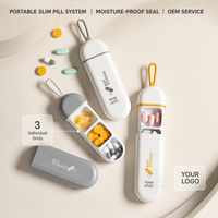 Étui à pilules promotionnel personnalisé avec logo, boîte à médicaments portable à 3 compartiments, étui mince pour suppléments de voyage, cordon en silicone, sans BPA, en gros