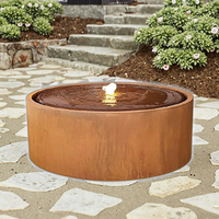 Décoration de jardin extérieur Fontaine cascade en acier corten rouillé de petite taille Artisanat en métal Caractéristique de l'eau en acier