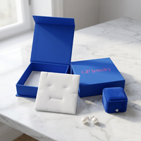 Boîte d'emballage de luxe personnalisée avec logo en relief magnétique pour bijoux, montres et lunettes, en carton recyclable avec doublure en éponge, finition mate