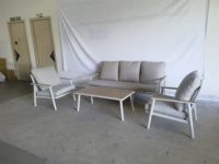 Ensemble de mobilier d'extérieur 4 pièces pour terrasse de appartement, en rotin PP, canapé de conversation moderne, cadre blanc, accoudoirs effet bois