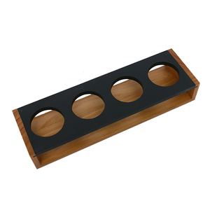 Maßgefertigtes Rustikales Gebranntes 4-Fächer Massivholz-Bier-Flaschentablett aus Kiefernholz mit Kreidetafeln - Product Image 1