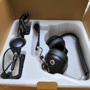 Casque d'aviation supra-auriculaire à réduction active du bruit avec transducteur dynamique pour le personnel au sol de l'aviation et les chantiers de construction - Product Image 2