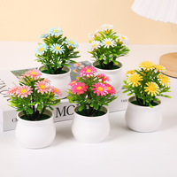 Mini marguerite artificielle en pot, fleur artificielle en plastique, ornement de bureau, décoration intérieure pour la maison et les vitrines