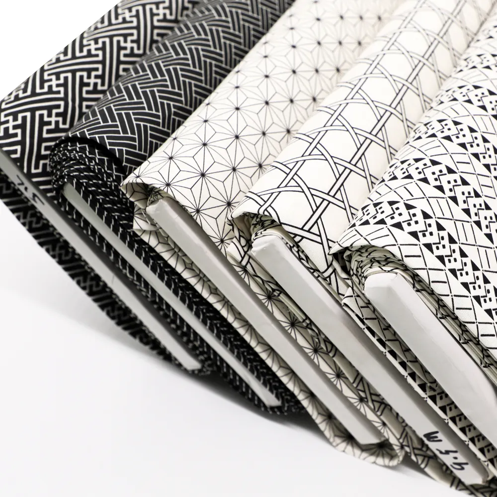 Nova moda larga mistura de tecido da faixa preto e branco impressão tecido para amostra grátis