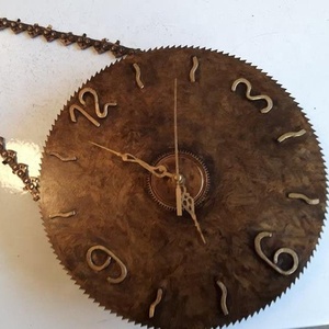 Horloge murale industrielle en métal ronde, mécanique, analogique, style antique, à suspendre pour salon - Product Image 1