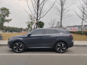 BYD Tang DM-i Champion 2023, SUV Híbrido Enchufable (PHEV) de 112 KM de Autonomía, 7 Plazas, Volante a la Izquierda, Vehículo Usado, Eléctrico, Exportación, Stock en China - Product Image 3