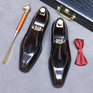 Mocassins en cuir verni pour hommes, à bout pointu, couleur noire unie, chaussures habillées de bureau et de carrière, toutes saisons - Product Image 5