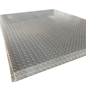 Tôle d'aluminium diamantée 6012 super résistante, antidérapante, chromée, à 3 ou 5 barres, avec bande de roulement souple et dure, anodisée et polie miroir - Product Image 4